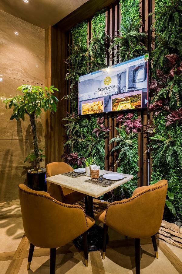 Sunflower Luxury Hotel Ho Chi Minh City Exterior photo