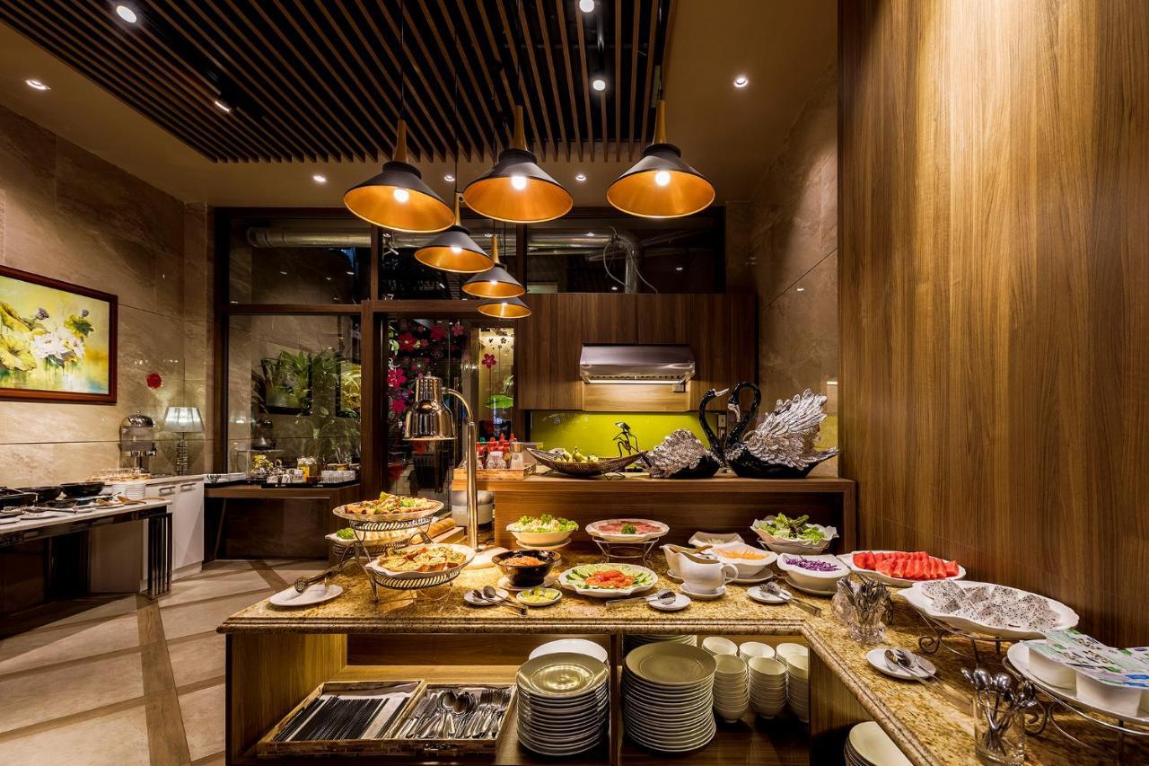 Sunflower Luxury Hotel Ho Chi Minh City Exterior photo
